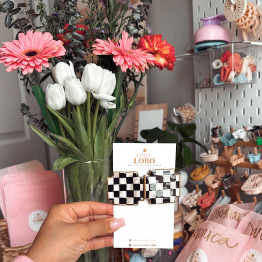 antique large check studs